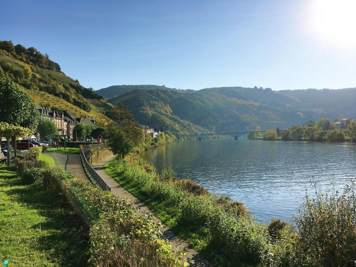 Ferienhaus Am Moselradweg Zell Eksteriør billede