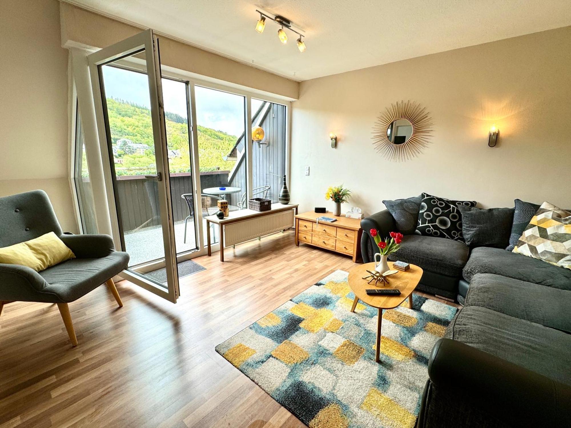 Ferienhaus Am Moselradweg Zell Eksteriør billede